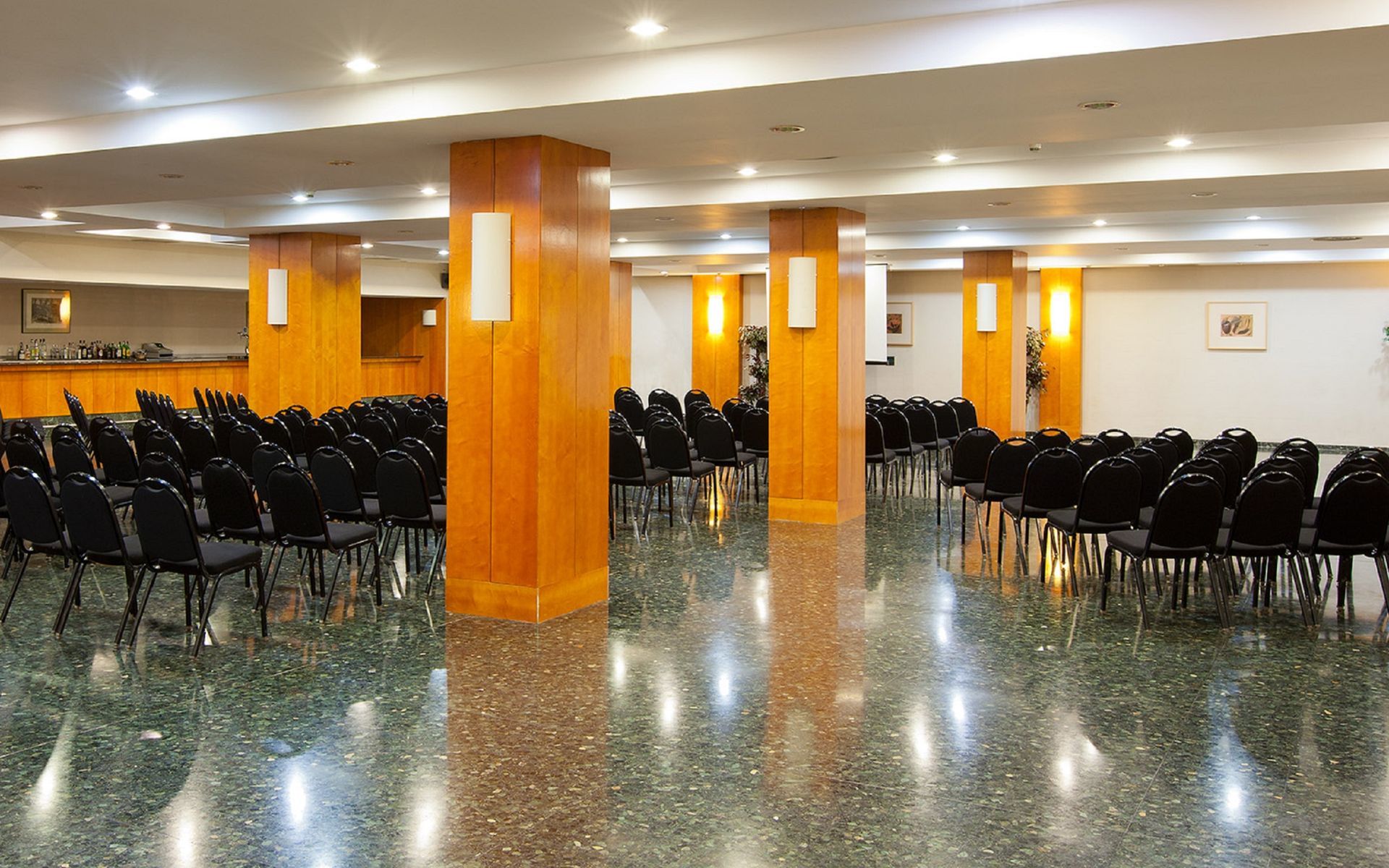 Nh Ciudad De Cuenca Hotel Cuenca  Eksteriør billede