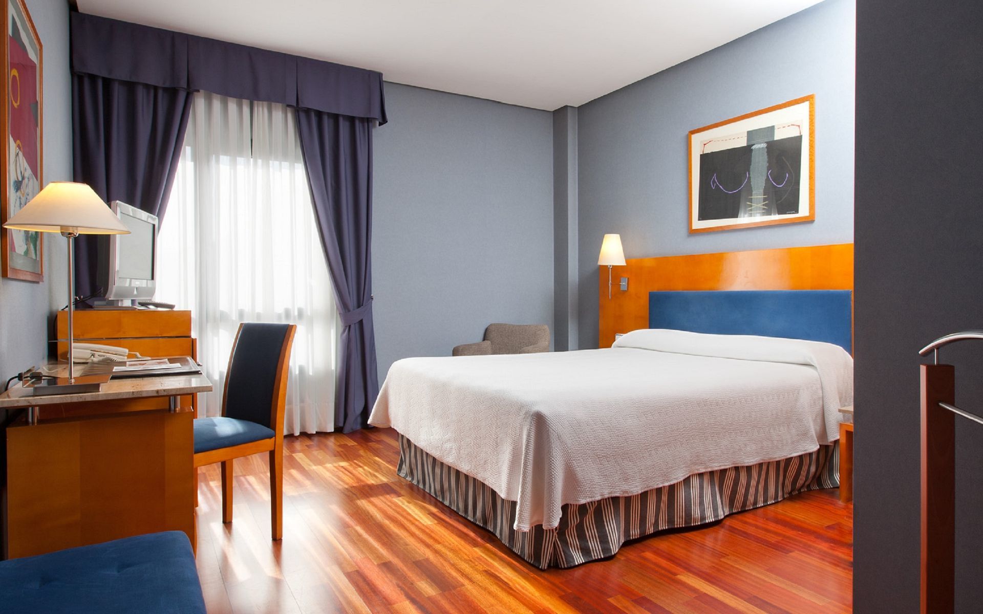 Nh Ciudad De Cuenca Hotel Cuenca  Eksteriør billede